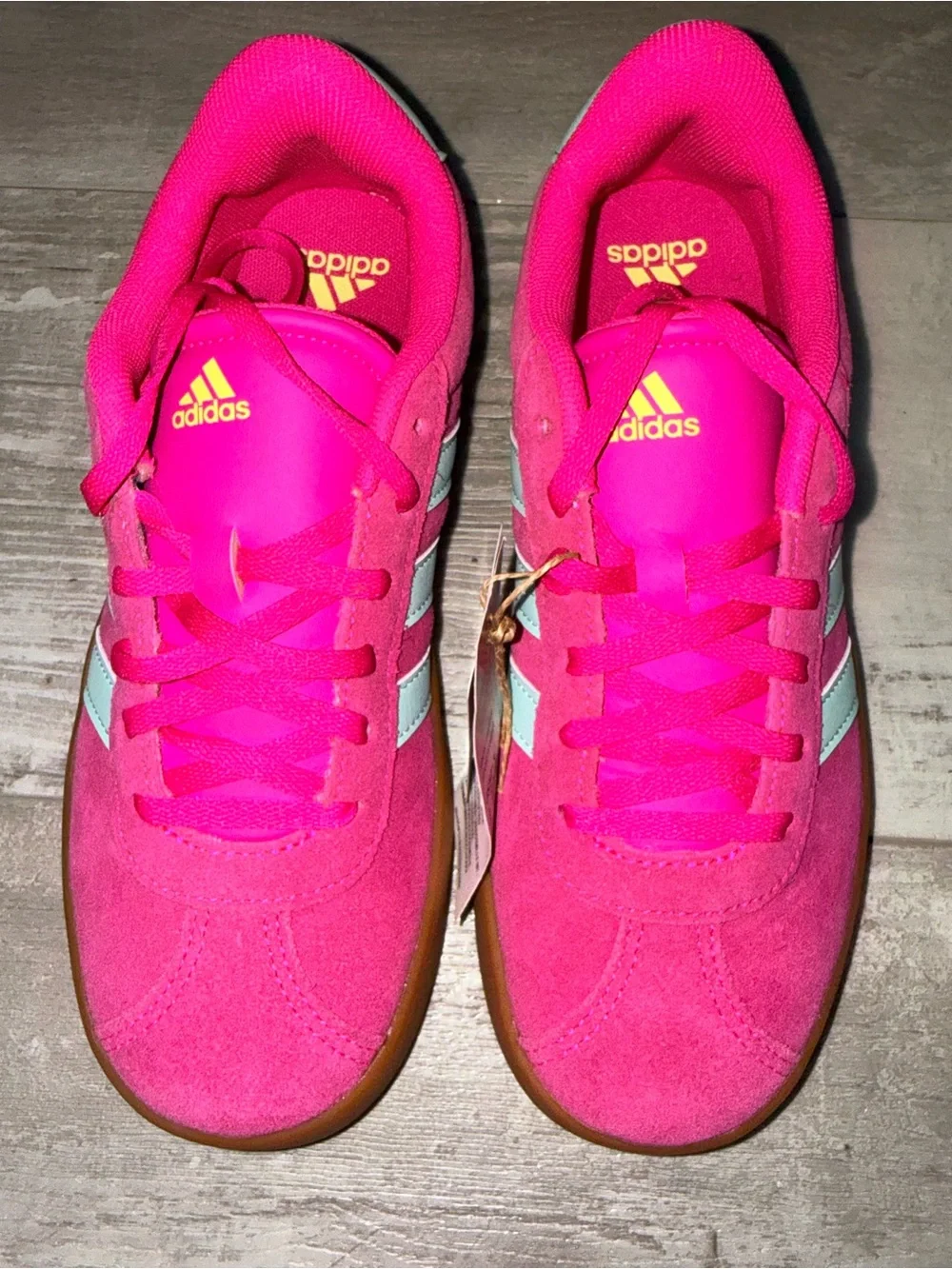 Adidas VL Court 3.0 Kids Size 4 Shock Pink Aqua Gum Sneakers NWT